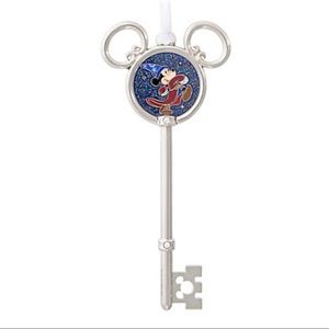 2017 Sorcerer Mickey Mouse Key Disney Ornament